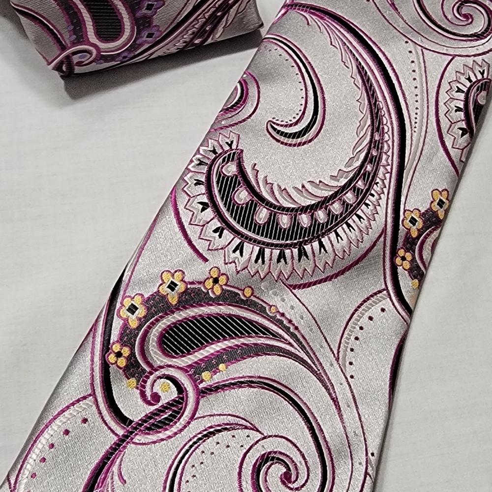 Tie set